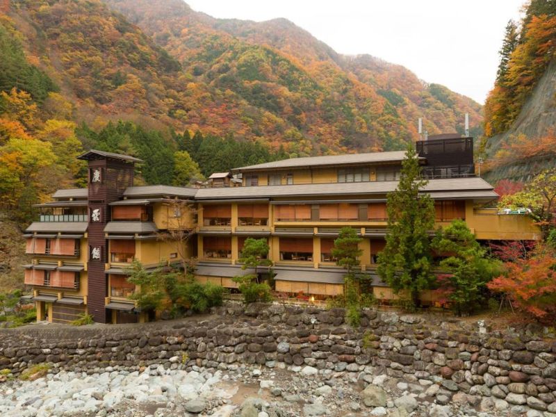 Nishiyama Onsen Keiunkan, from the Booking page of the hotel