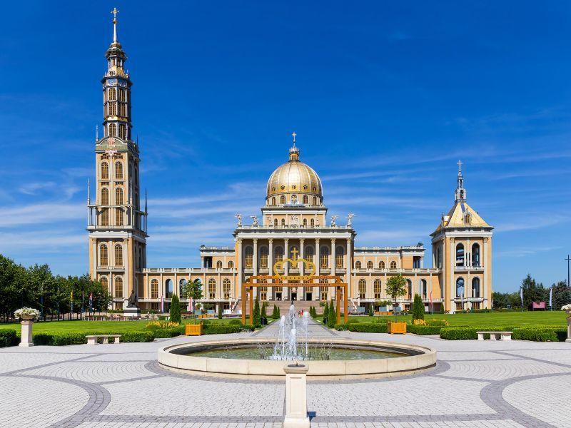 najveće crkve na svetu, 6. Bazilika Gospe od Lišaja, Poljska