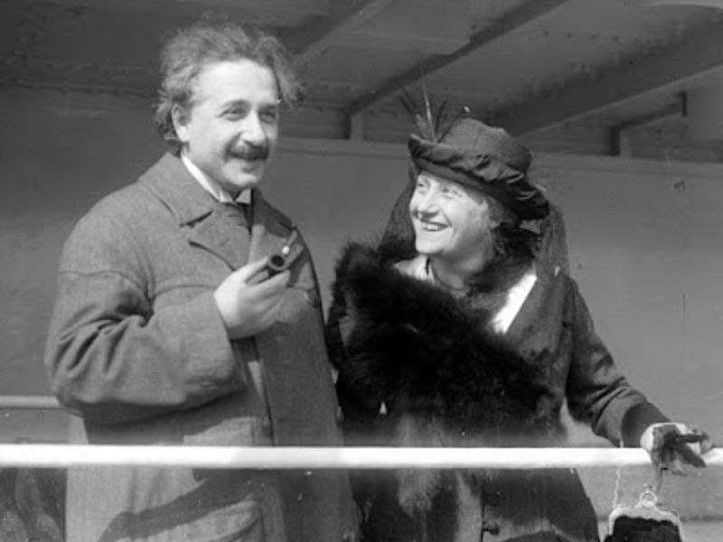 Elza i Albert Ajnštajn