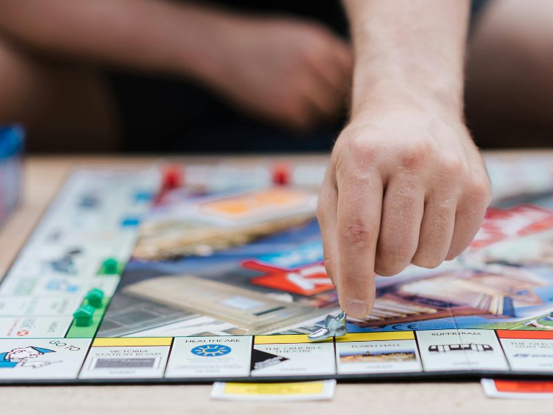 Monopol, drustvena igra monopol, igra monopol, nastanak monopola,