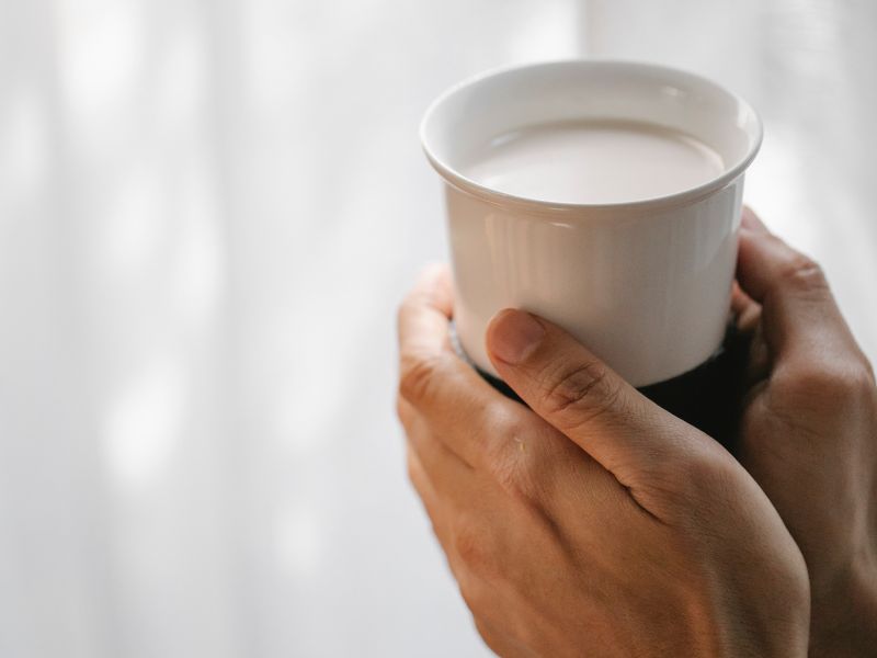 boja mleka, zasto je mleko belo, belo mleko, mleko sastav