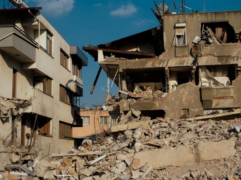 zemljotres, zastita, kako se zastiti, sta raditi,