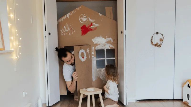 Kako napraviti kućicu od kartona?