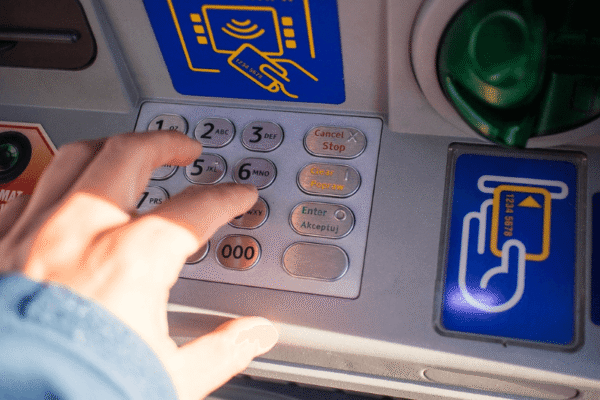 kako da uplatim pare na racun, kako uplatiti pare na racun, kako da uplatim pare na svoj racun, kako uplatiti pare na racun preko bankomata, kako da uplatim sebi pare na racun, kako uplatiti pare na račun, kako uplatiti pare na svoj racun, kako se uplacuju pare na racun, kako uplatiti pare na devizni racun, kako uplatiti nekome pare na racun, kako uplatiti pare na tekuci racun, kako uplatiti pare na bankovni racun, kako uplatiti pare na karticu,