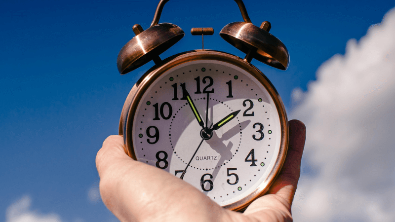 Kad se pomera sat 2026?