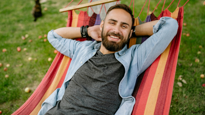 Šta znači nonšalantan?