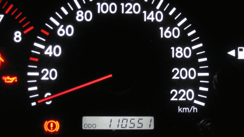 Kako proveriti da li je automobil vraćao kilometražu?