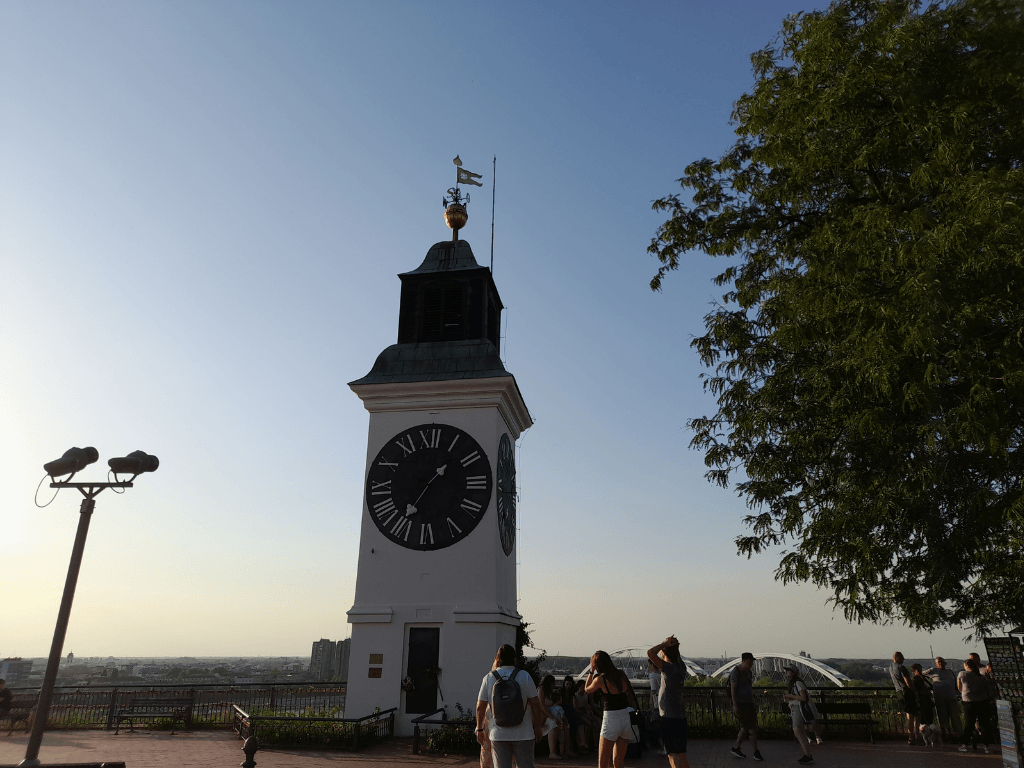šta videti u novom sadu, novi sad znamenitosti, turističke atrakcije novi sad, petrovaradinska tvrđava, dunavski park, centar novog sada, vikend u novom, pijani sat, sadu, šta obići u novom sadu