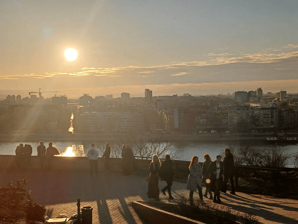 šta videti u novom sadu, novi sad znamenitosti, turističke atrakcije novi sad, petrovaradinska tvrđava, dunavski park, centar novog sada, vikend u novom sadu, šta obići u novom sadu,
