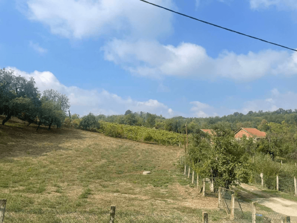 manastir grnčarica, manastir u prnjavoru, manastir grnčarica radno vreme, kragujevac, srbija, manastiri u srbiji, manastiri srbija, manastiri srbije, manastir,